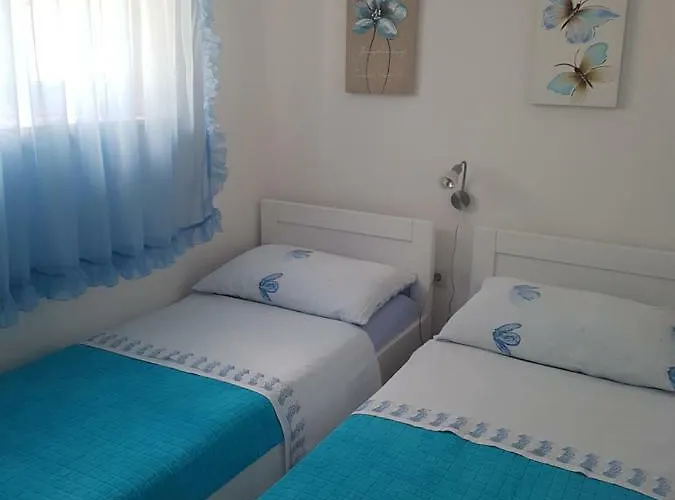 Anita, Stupin Celine Daire Rogoznica (Sibenik-Knin)