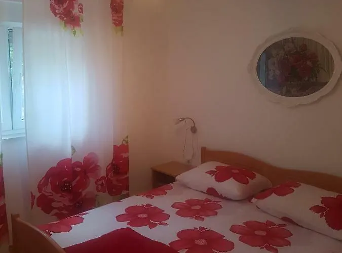 Anita, Stupin Celine